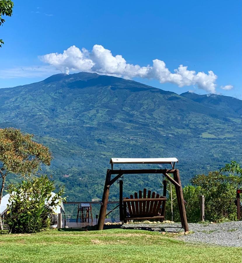 The Lodge At Reventazon River Mountain Ranch トゥリアルバ エクステリア 写真